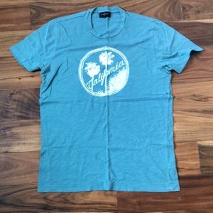 Velvet Men’s Slub T w/California graphic. size M.